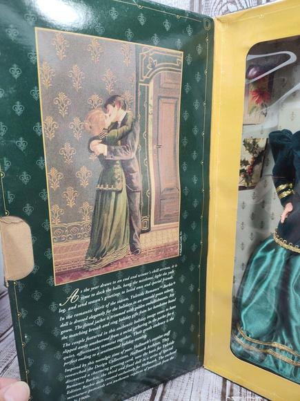 Barbie Yuletide Romance Doll 15621 Hallmark Special Edition Mattel 1996 Holiday - Picture 7 of 10
